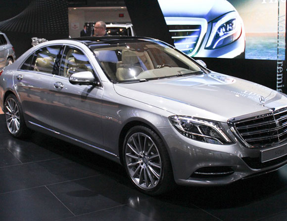 تعرف إلى مواصفات مرسيدس S600 موديل 2015