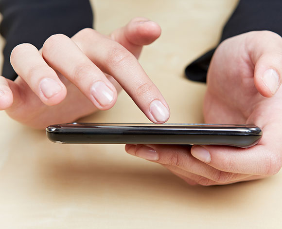 تجنب هذه العادات لتزيد إنتاجيتك في العمل