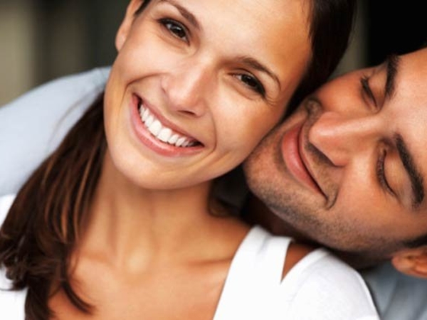 7 أمور لا يفوتها الرجل في المرأة