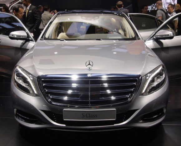 تعرف إلى مواصفات مرسيدس S600 موديل 2015