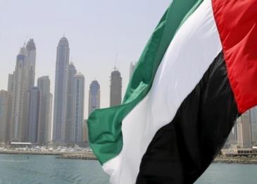 الإمارات تعلن أن بإمكان المستثمرون ورواد الاعمال الحصول على تأشيرة إقامة صالحة لـ6 أشهر