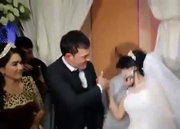 اضغط لمشاهدة الفيديو: عريس يصفع عروسه أمام الحضور بسبب مزحة!