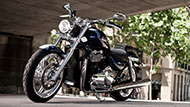 تعرّف على مواصفات دراجة Triumph Thunderbird