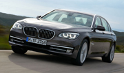 مميزات سيارة BMW7-2013