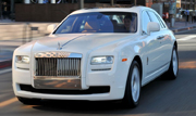 Rolls Royce Ghost 2013: عصرية وفخمة