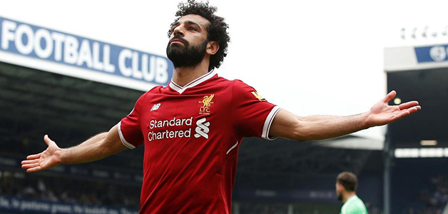 محمد صلاح على غلاف مجلة عالمية وإطلالات شبابية من دور أزياء شهيرة